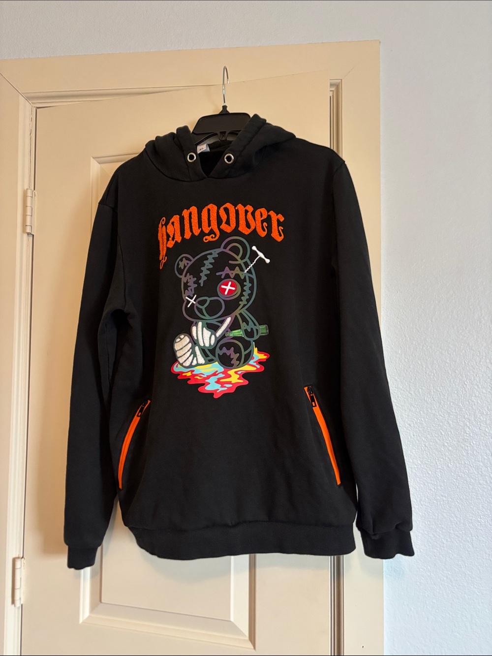 Fifth Loop Black Hangover Bear Graphic embroide Hoodie XL
